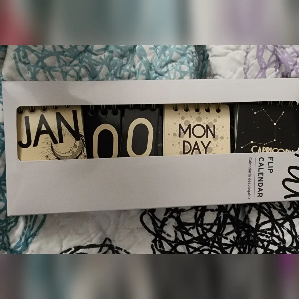 Black and Gold Flip Calendar